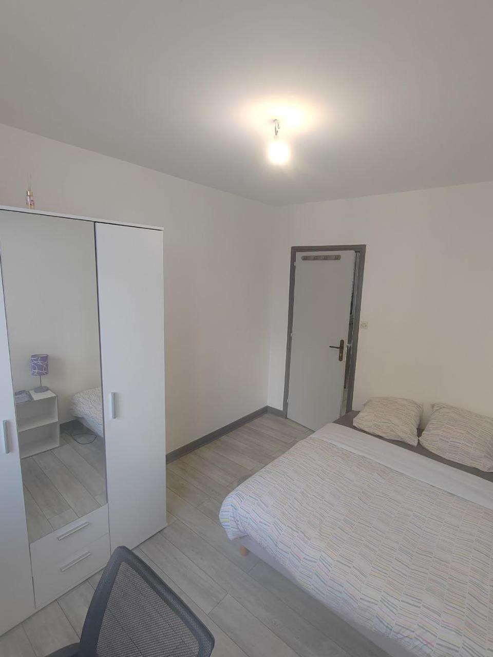 Une Chambre Dans Appartement Partage, Grenoble A 8 Min Du Centre-Ville Экстерьер фото