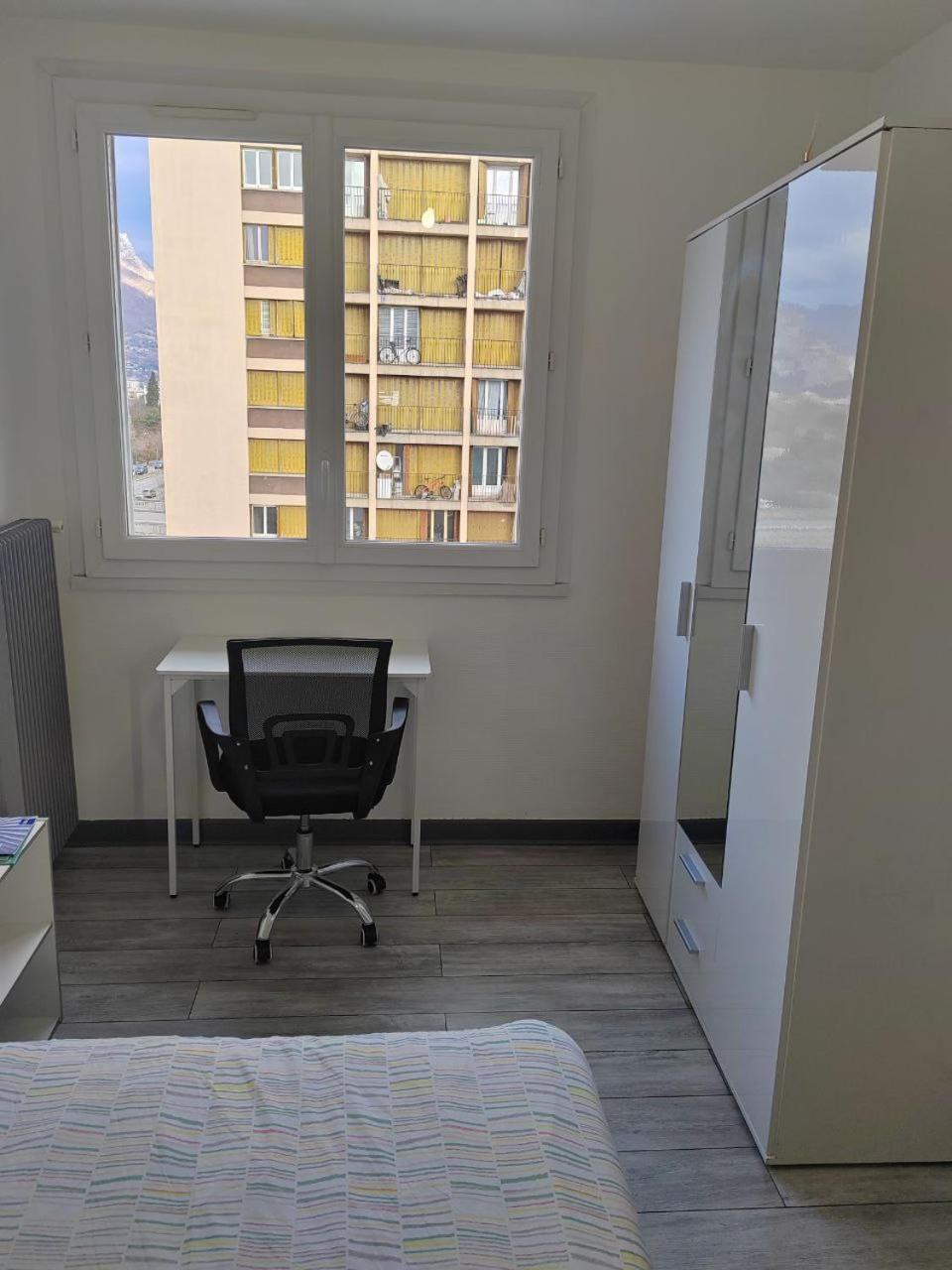 Une Chambre Dans Appartement Partage, Grenoble A 8 Min Du Centre-Ville Экстерьер фото